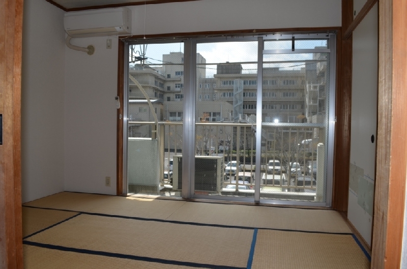 宿舎内居室