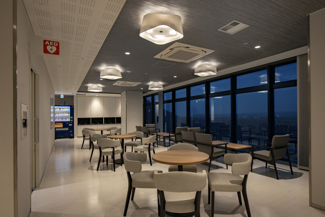 lounge.jpg
