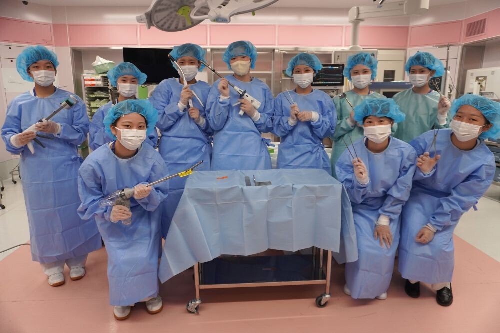 手術室見学.jpg